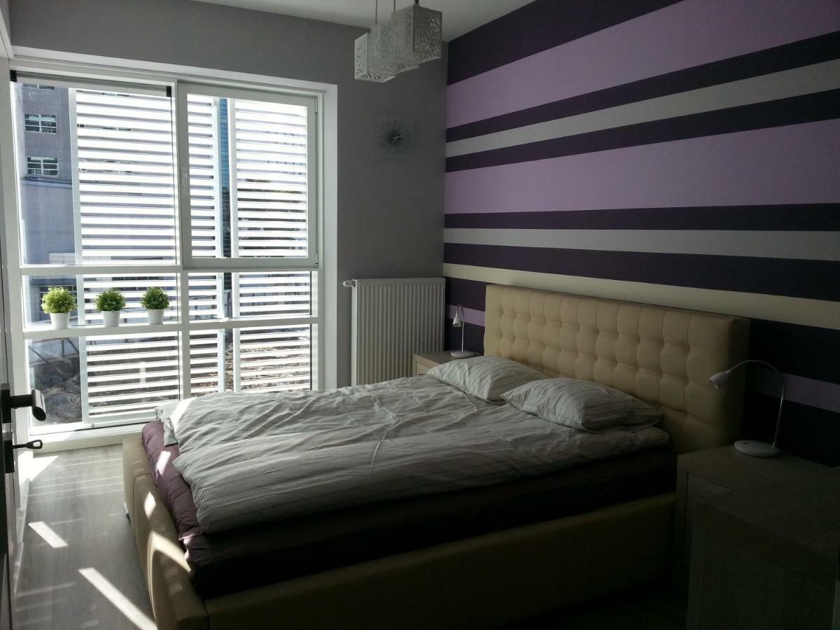 Strict Center Towarowa Appartement Poznań Buitenkant foto